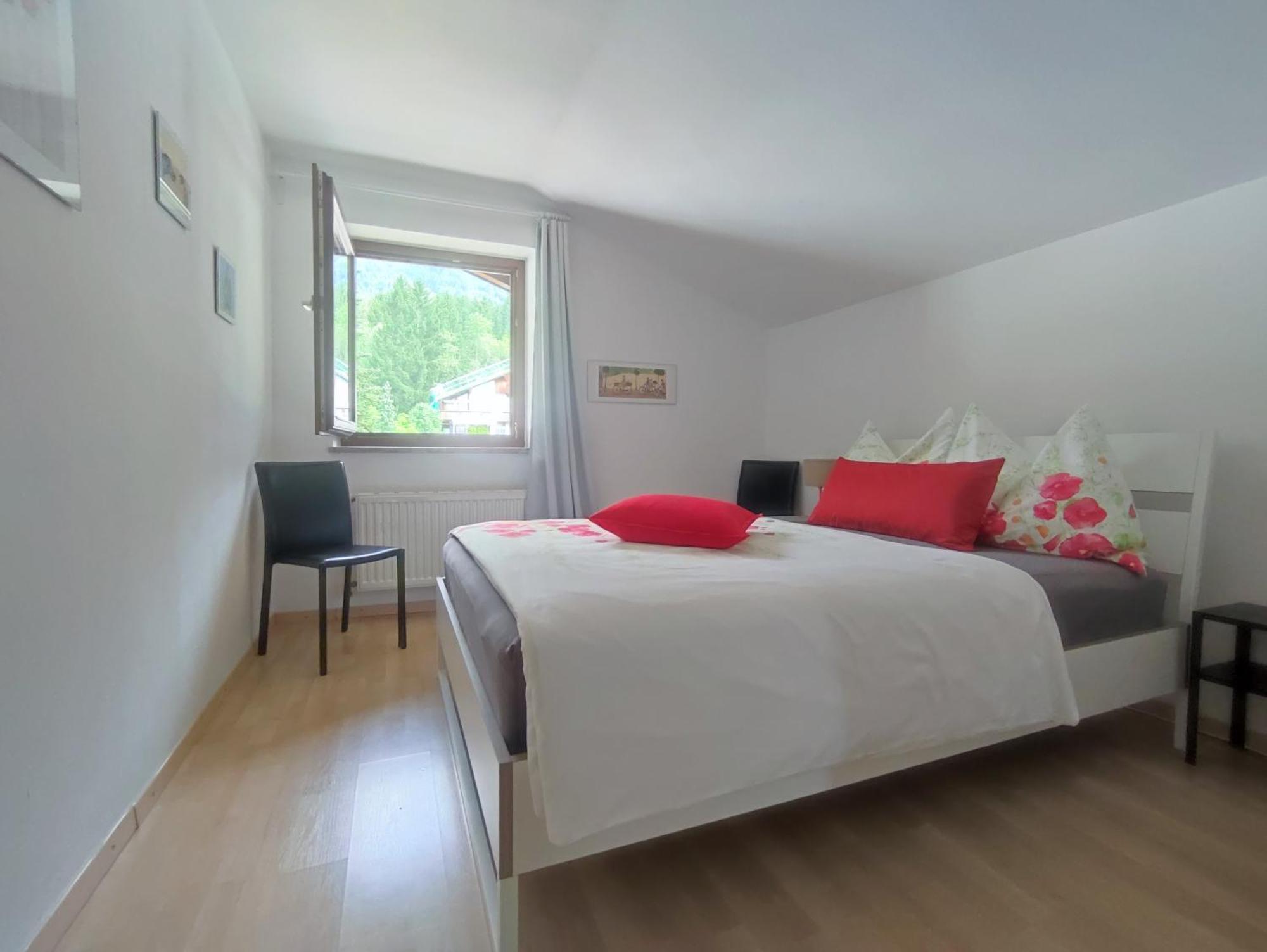 Alpendohle Apartments Инсбрук Экстерьер фото